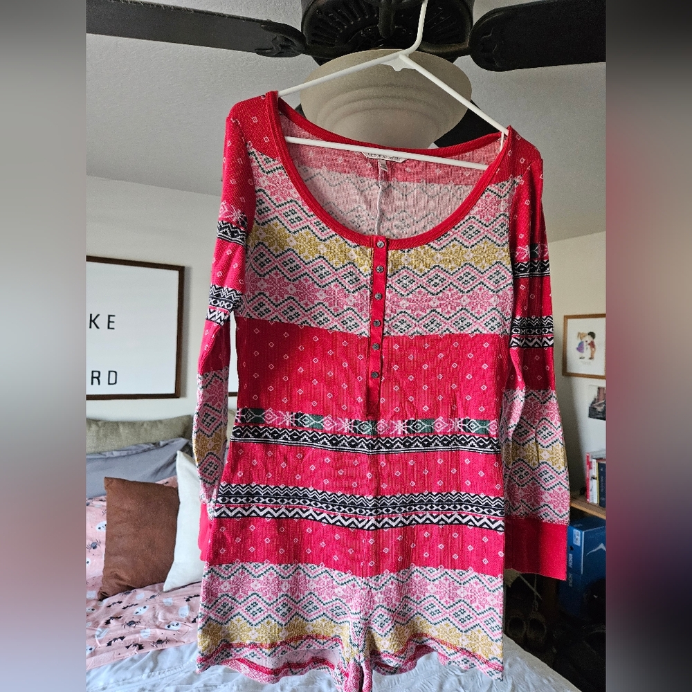 Victoria Secret Christmas PJ